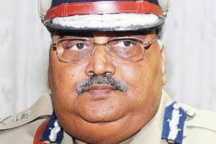 कर्नाटक के पूर्व डीजीपी ओम प्रकाश की हत्या, खून से लथपथ हालत में मिली लाश