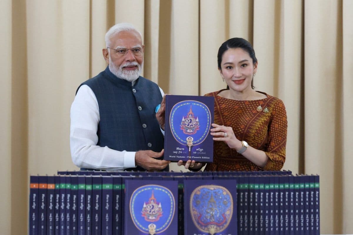 PM Modi Thailand's Prime Minister Patongtarn Shinawatra