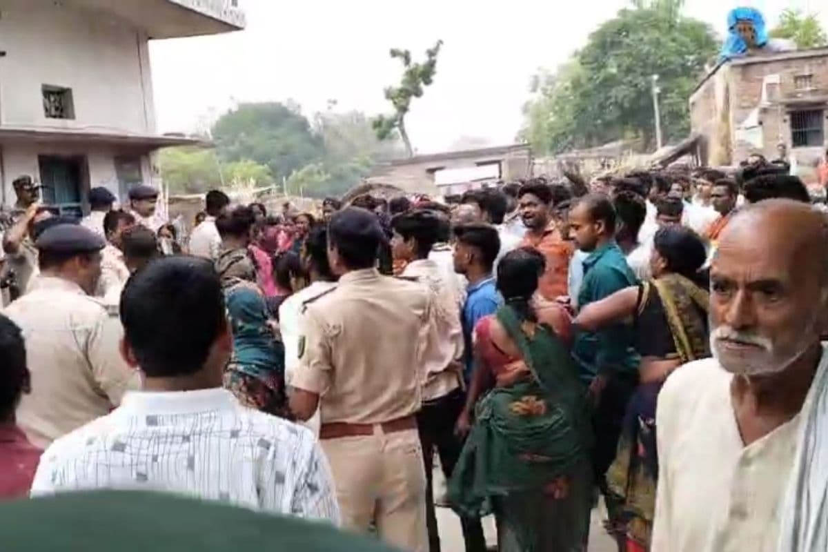 शादी में जा रहे दो भाइयों पर समुदाय विशेष के लोगों ने किया हमला, एक की मौत, गांव में तनाव