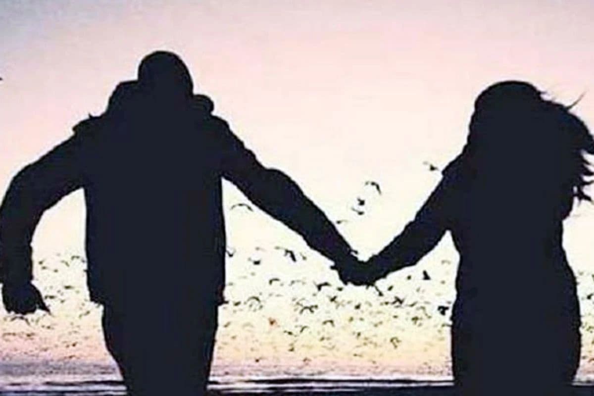 बिहार: प्रेमी के साथ फरार प्रेमिका 15 घंटे में बरामद, पुलिस ने कोलकाता से पकड़ा