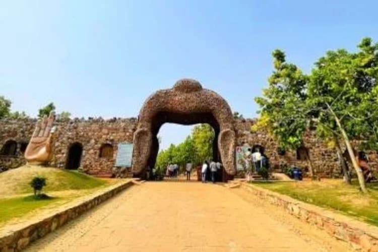 Bihar Weather: बिहार में तापमान 40 डिग्री पार, बदला राजगीर जू सफारी के एंट्री का समय