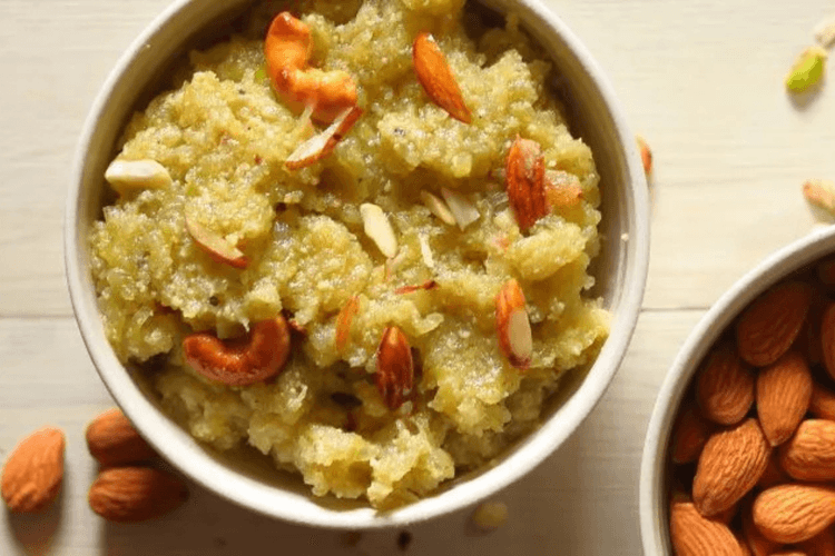 Chaitra Navratri Recipe: व्रत में बनाएं पौष्टिक लौकी का हलवा, दिनभर रखेगा एनर्जेटिक
