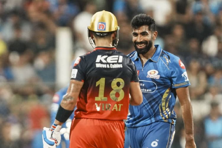 जसप्रीत बुमराह की पहली ही गेंद पर कोहली ने जड़ दिया छक्का, ये वीडियो नहीं देखा तो क्या देखा