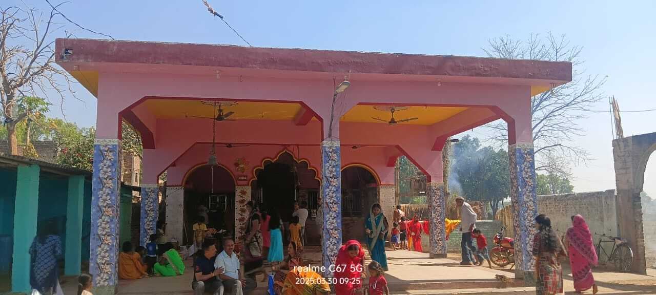 भक्तों की कामना पूरी करती हैं तीनघरा वाली मां दुर्गा