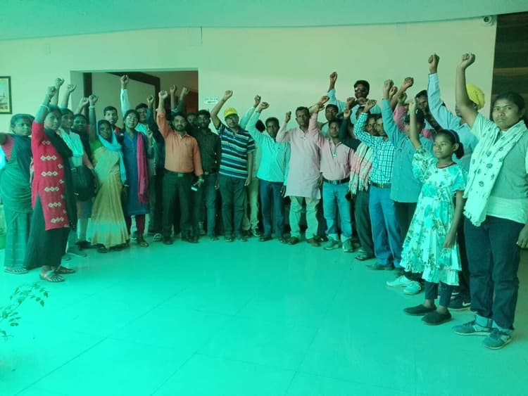 आदिवासी समाज की हासा-भाषा व धर्म-संस्कृति खतरे में : सोनाराम