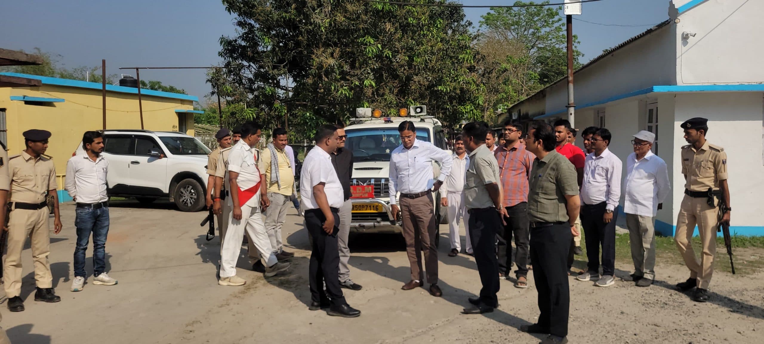 नये अवर निबंधन कार्यालय का आज उद्धाटन, डीएम ने किया स्थल निरीक्षण