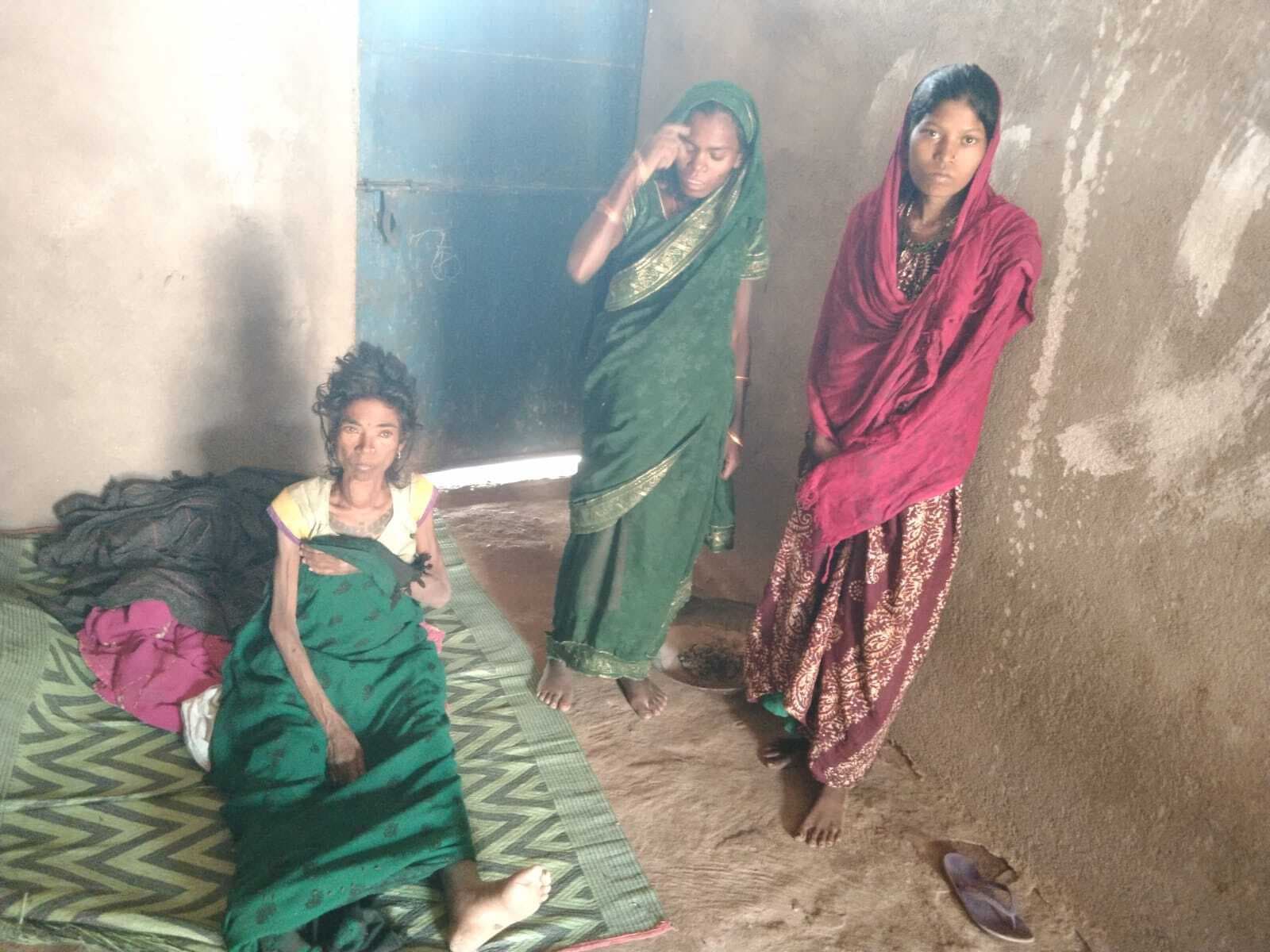 परहिया जनजाति पूरा परिवार बीमार, रिम्स में