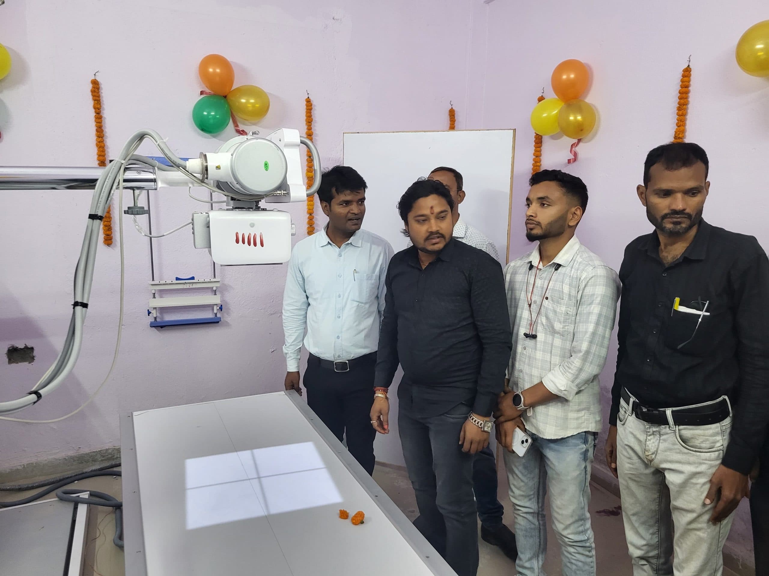 आदापुर सामुदायिक स्वास्थ्य केंद्र में एक्स-रे की सुविधा शुरू