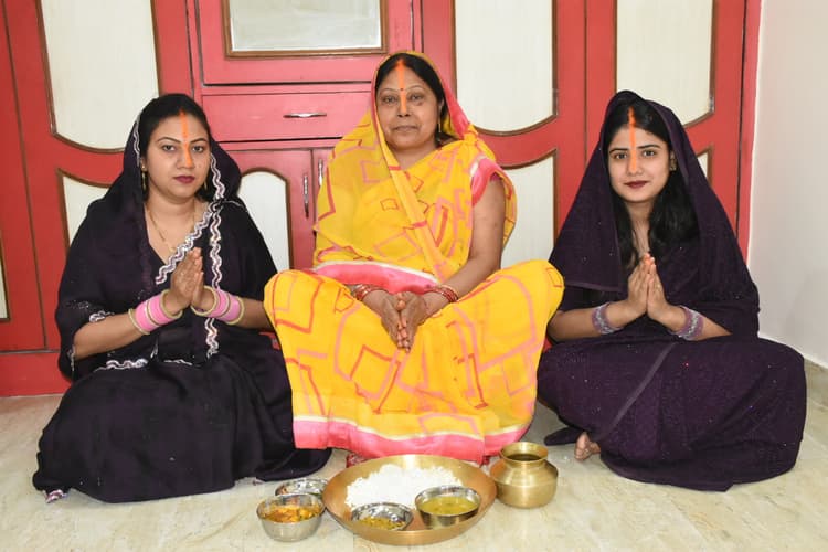 Dhanbad News : नहाय खाय के साथ चार दिवसीय चैती छठ शुरू, खरना आज