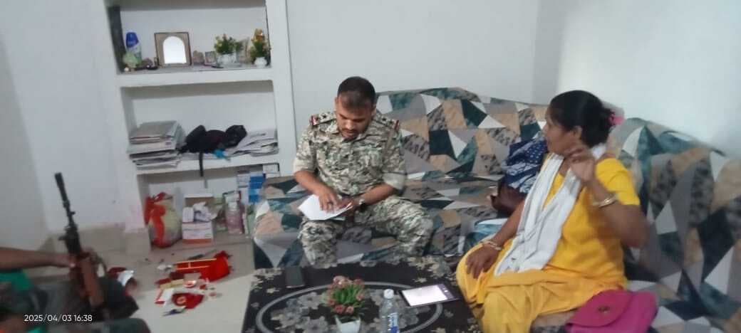 चोरों ने एएनएम के घर से उड़ाये लाखों रुपये के आभूषण