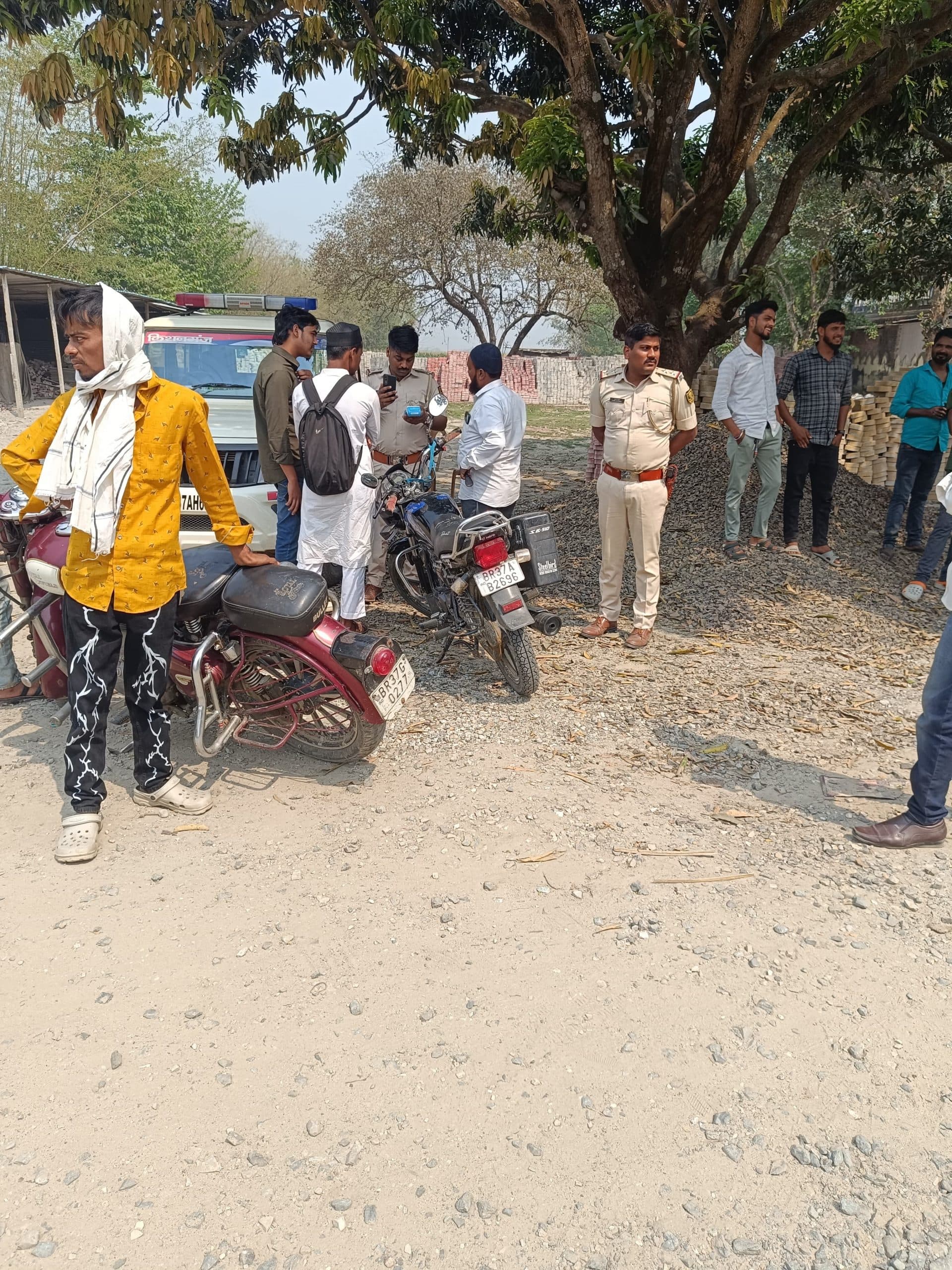 सीमावर्ती क्षेत्र में चलाया गया वाहन चेकिंग अभियान