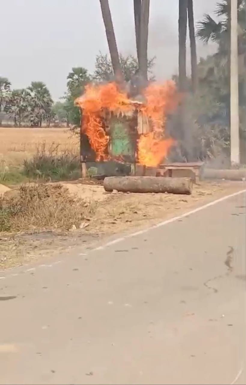 गुमटी में आग लगने से हुआ नुकसान