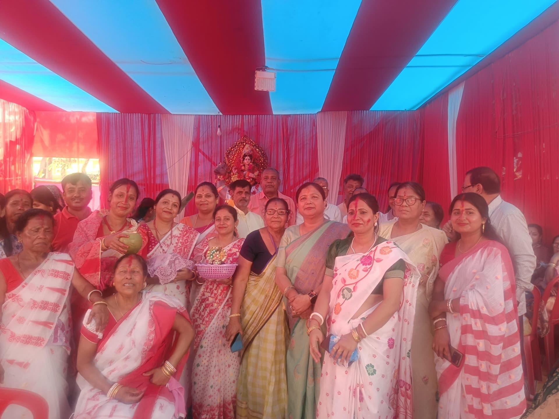 इंद्रानगर में धूमधाम से मनायी गयी शीतला पूजा