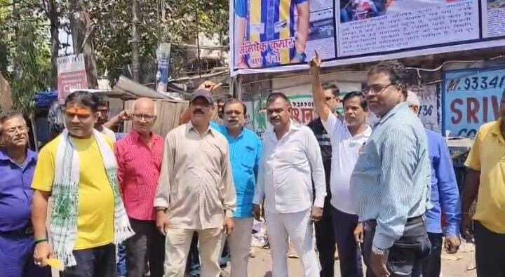 Jamshedpur News : बारीडीह में झामुमो का बैनर हटाने व फाड़ने पर विवाद