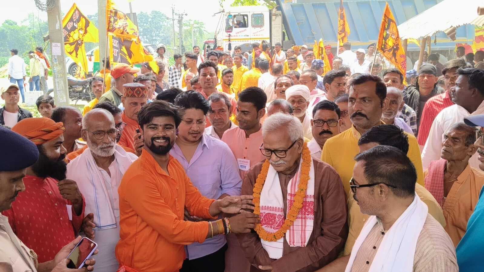 जय श्री राम के नारे से गूंजायमान हुआ पुरैनी