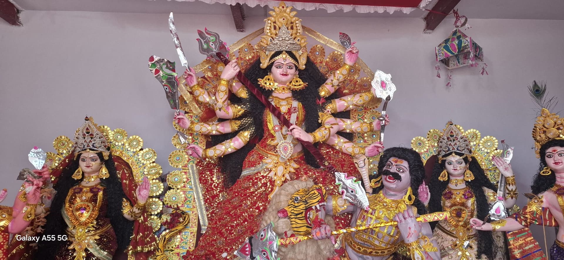 भक्तों की मुरादें पूरी करती हैं रतनपुर, मौरा भलुआही व गांधी आश्रम की मां दुर्गा