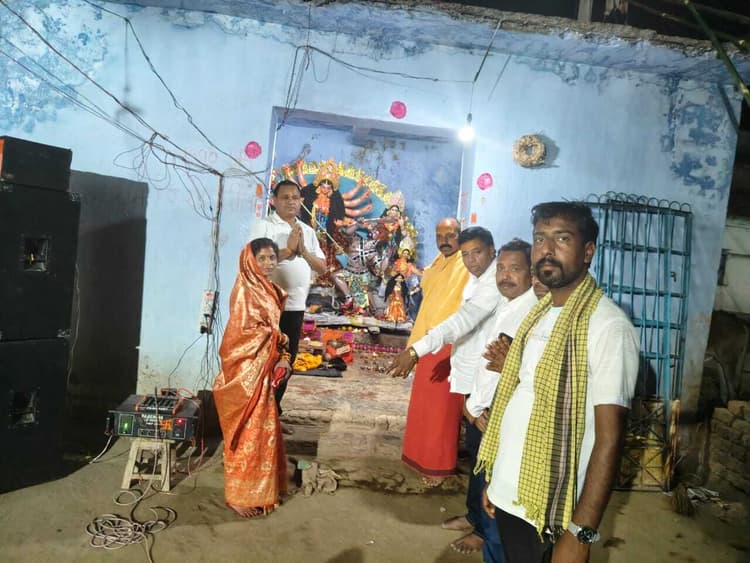 Giridih News :चैत्र नवरात्र : माता के नौवें रूप सिद्धिदात्री की हुई पूजा