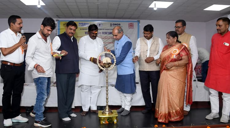 राष्ट्रीय सेमिनार में एक देश एक पुस्तकालय कानून बनाने की उठी मांग