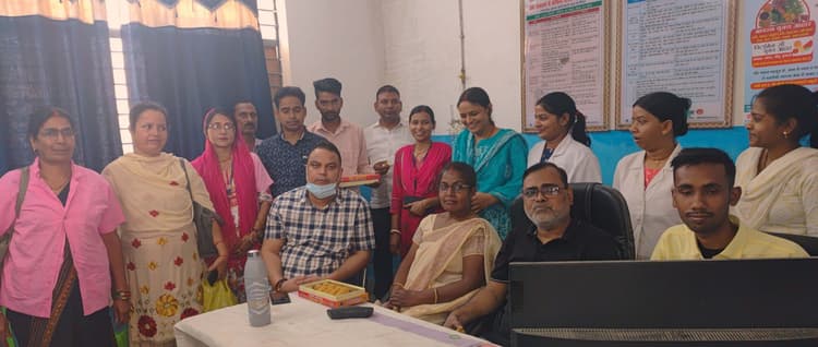 स्वास्थ्यकर्मियो ने मां व नवजात शिशु के जीवन को सुरक्षित करने का लिया संकल्प