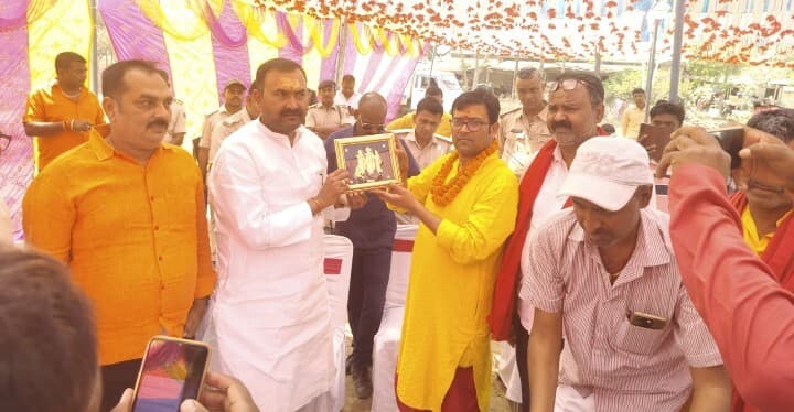 रामचरितमानस पाठ के आयोजन में शामिल हुए मंत्री