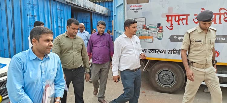 ट्रांसफर-पोस्टिंग मामले में कम नहीं हो रहीं सीएस की परेशानियां