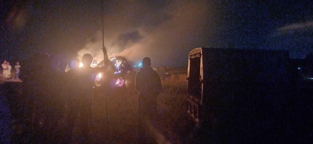 सतर्कता से जलने से बच गयी सैकड़ों बीघे की गेहूं की फसल