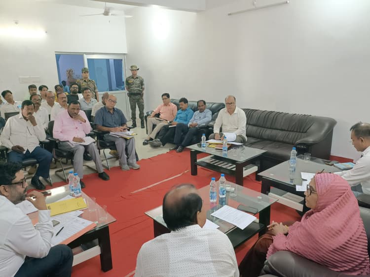 बंद जलमीनारें व खराब पड़े चापानल जल्द करें दुरुस्त: विधायक
