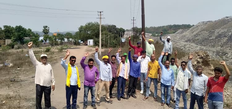 Bkaro News : विस्थापितों को नौकरी व मुआवजा देने की मांग