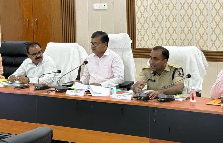 अवैध खनन वाले बालू घाटों को चिह्नित कर ड्रोन से निगरानी करेगी पुलिस