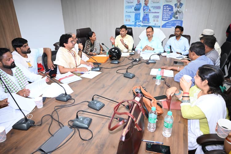 Deoghar news : ओबीसी वोटर लिस्ट में मिलीं कुल 30 आपत्तियां, दो दिनों में होगा निराकरण