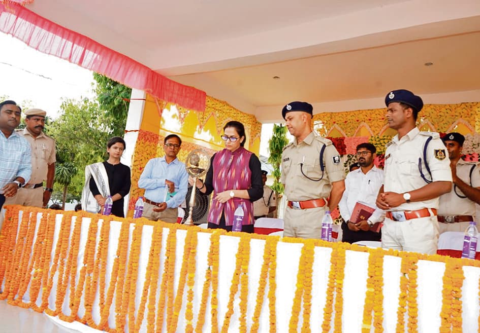 Jehanabad : मंडल कारा में लगा बंदी दरबार, समस्याओं के समाधान का निर्देश