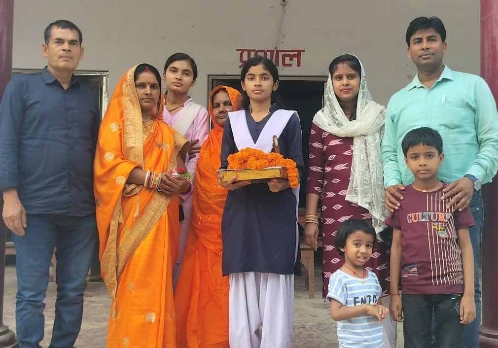 मैट्रिक टॉपर रूपम बनना चाहती है डॉक्टर