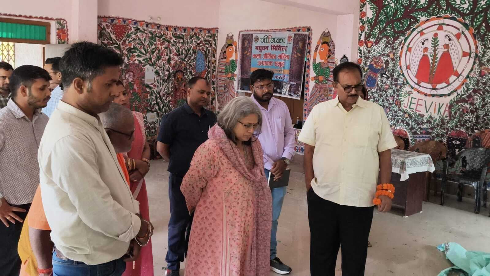 Madhubani News : जितवारपुर को कलाग्राम के रूप में विकसित करने को किया निरीक्षण