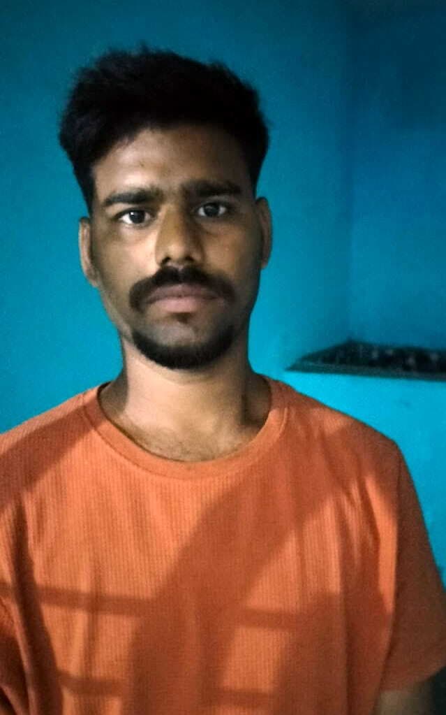 ओएमआर शीट पर गलत बार कोड चढ़ाने में आरोपी सेक्रेसी पर्सन गिरफ्तार