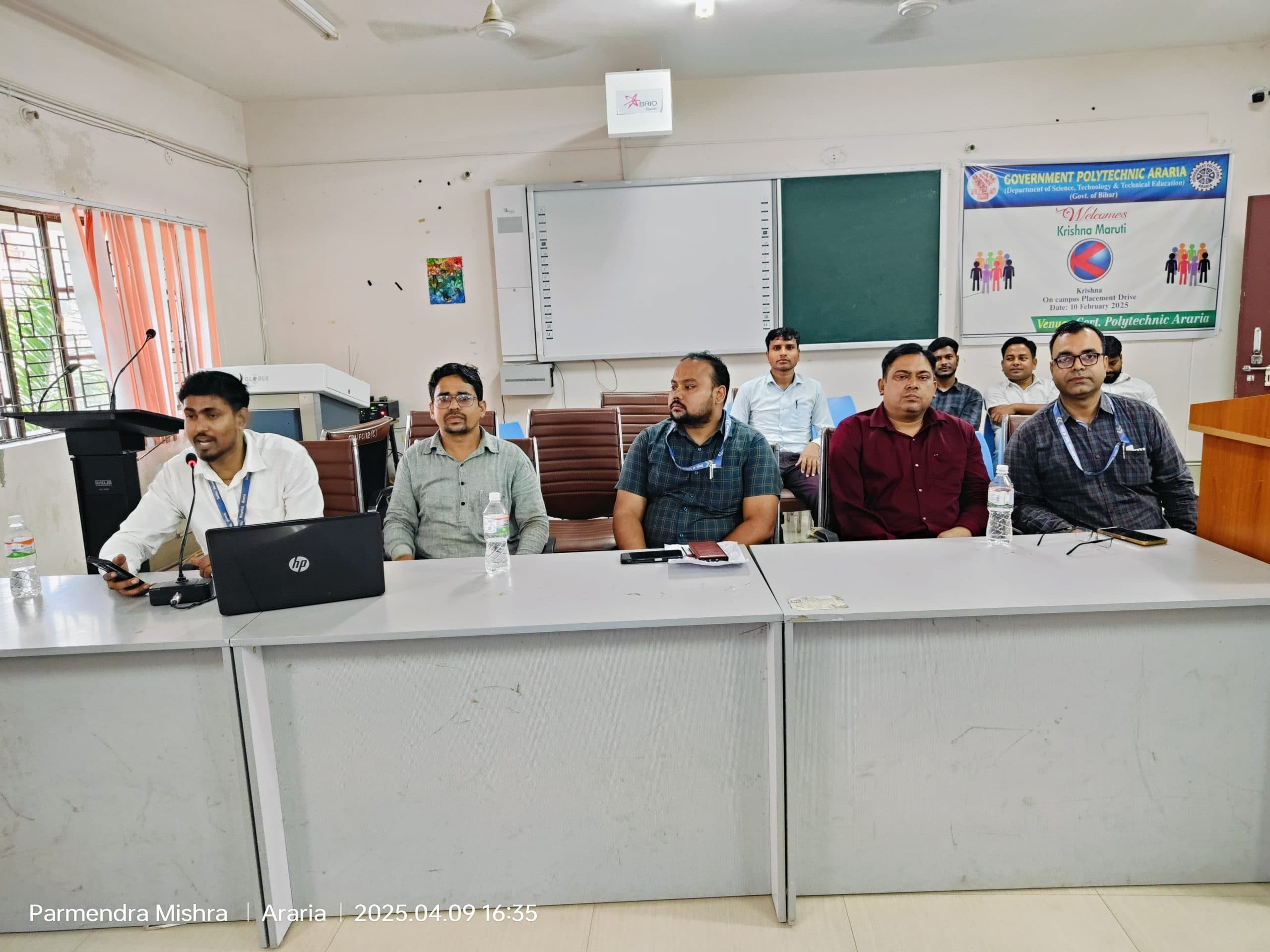 छात्रों को मानसिक स्वास्थ्य व तनाव प्रबंधन के प्रति किया जागरूक