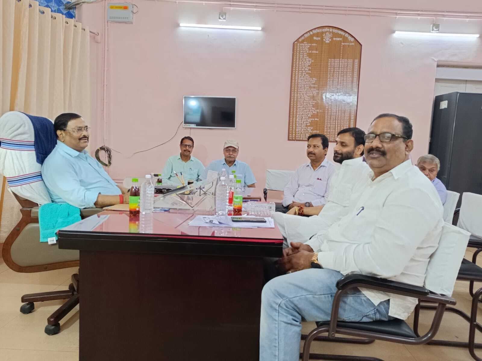 रोगी कल्याण समिति के पैसों से होगा एसी व मोबाइल फोन की खरीद