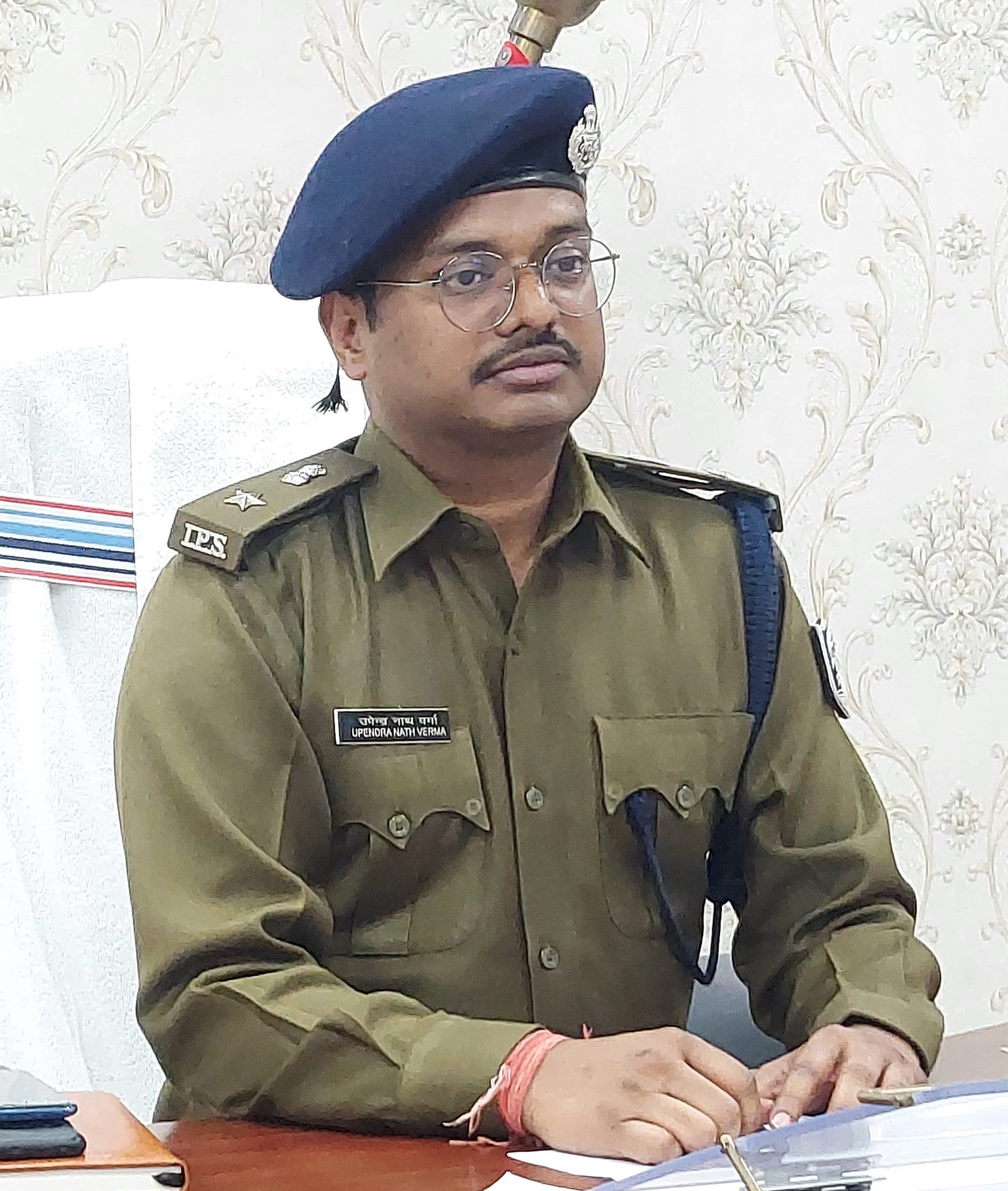 अवैध बालू, शराब व भू माफिया की सूची करें तैयार : एसपी