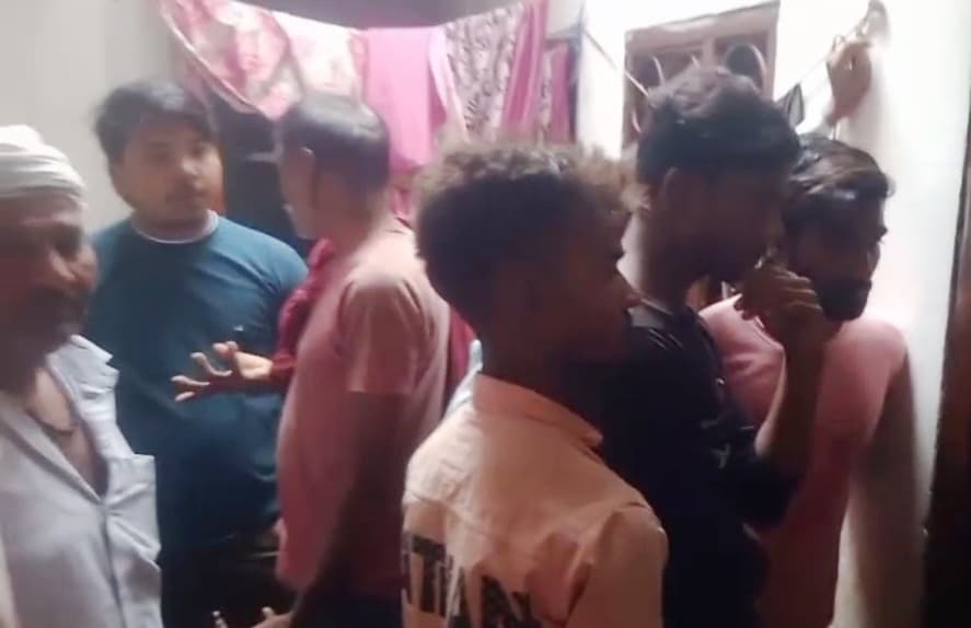 गोह में छात्र ने फंदा लगाकर की आत्महत्या