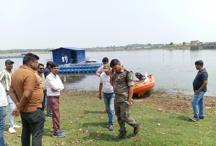 Giridih News :दो दिनों से लापता वृद्ध का खंडोली डैम में मिला शव