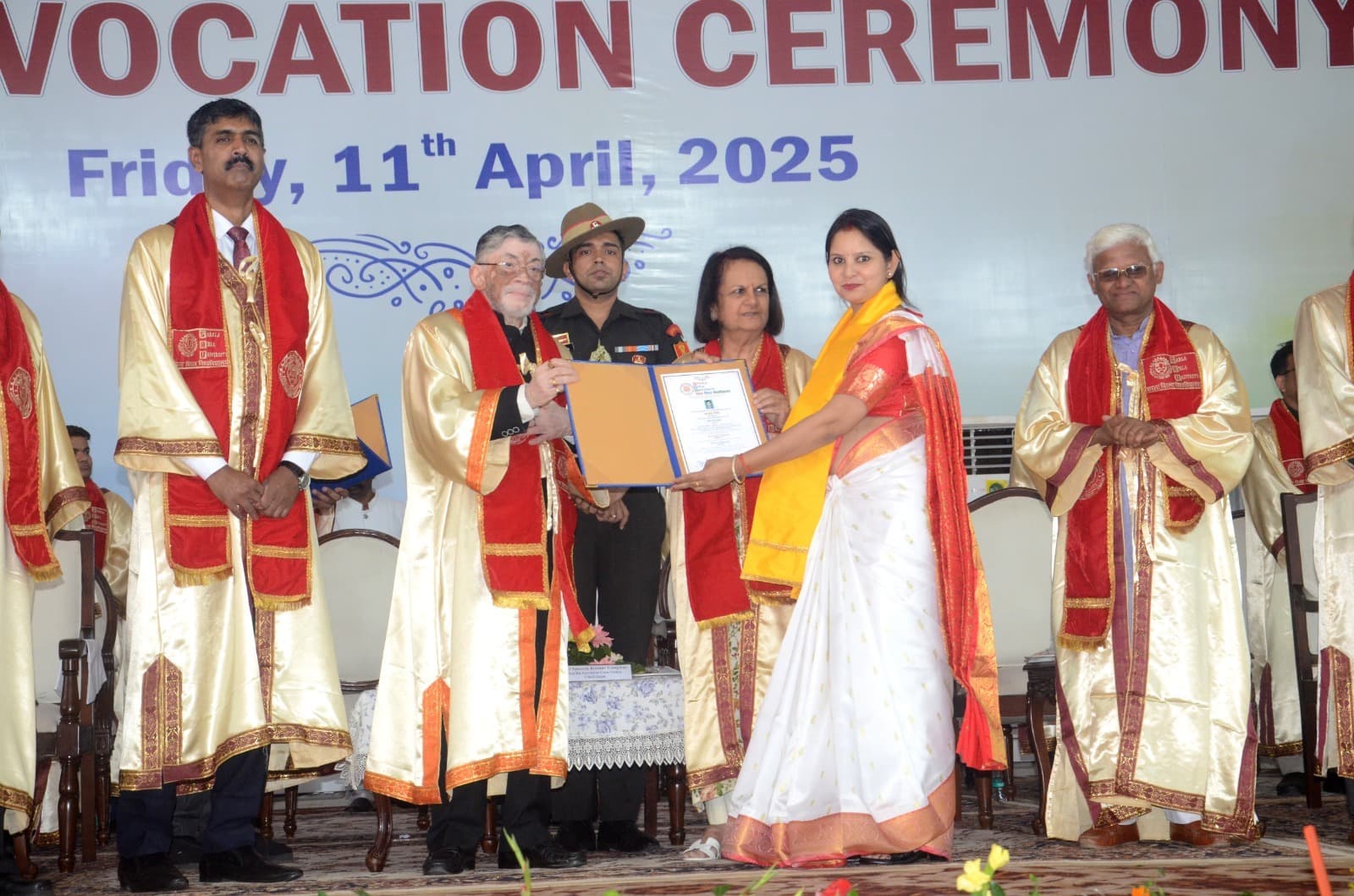 ranchi news : सरला बिरला विवि के दीक्षांत समारोह में झारखंड के राज्यपाल ने कहा : सिर्फ नौकरी के आकांक्षी न बनें, रोजगार सृजन में भी भागीदार बनें