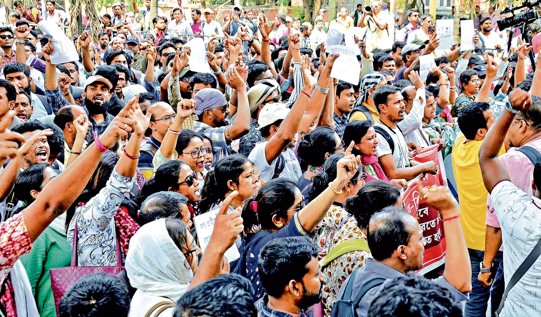 21 तक योग्य-अयोग्य की तालिका जारी कर सकती है राज्य सरकार