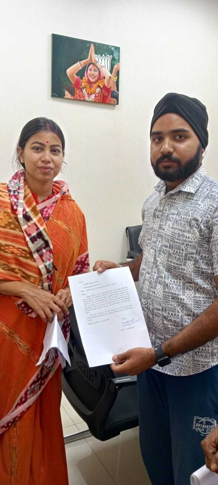 Jamshedpur news. जेम्को के दो स्कूलों में जलापूर्ति की विधायक से मांग