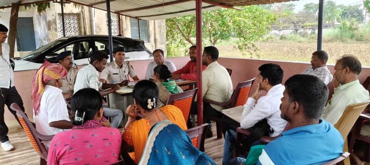 जनता दरबार में आधे दर्जन मामले निष्पादित, अन्य मामलों में शांति बहाल रखने का निर्देश