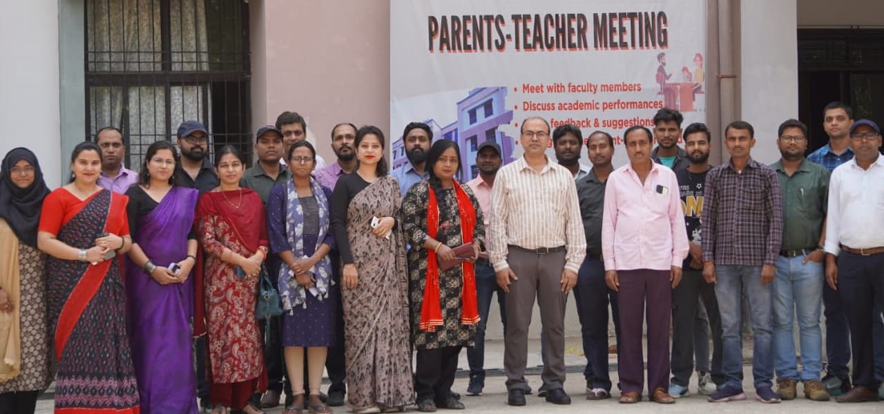 छात्रों के सर्वांगिण विकास के लिए संवाद जरूरी- प्राचार्य