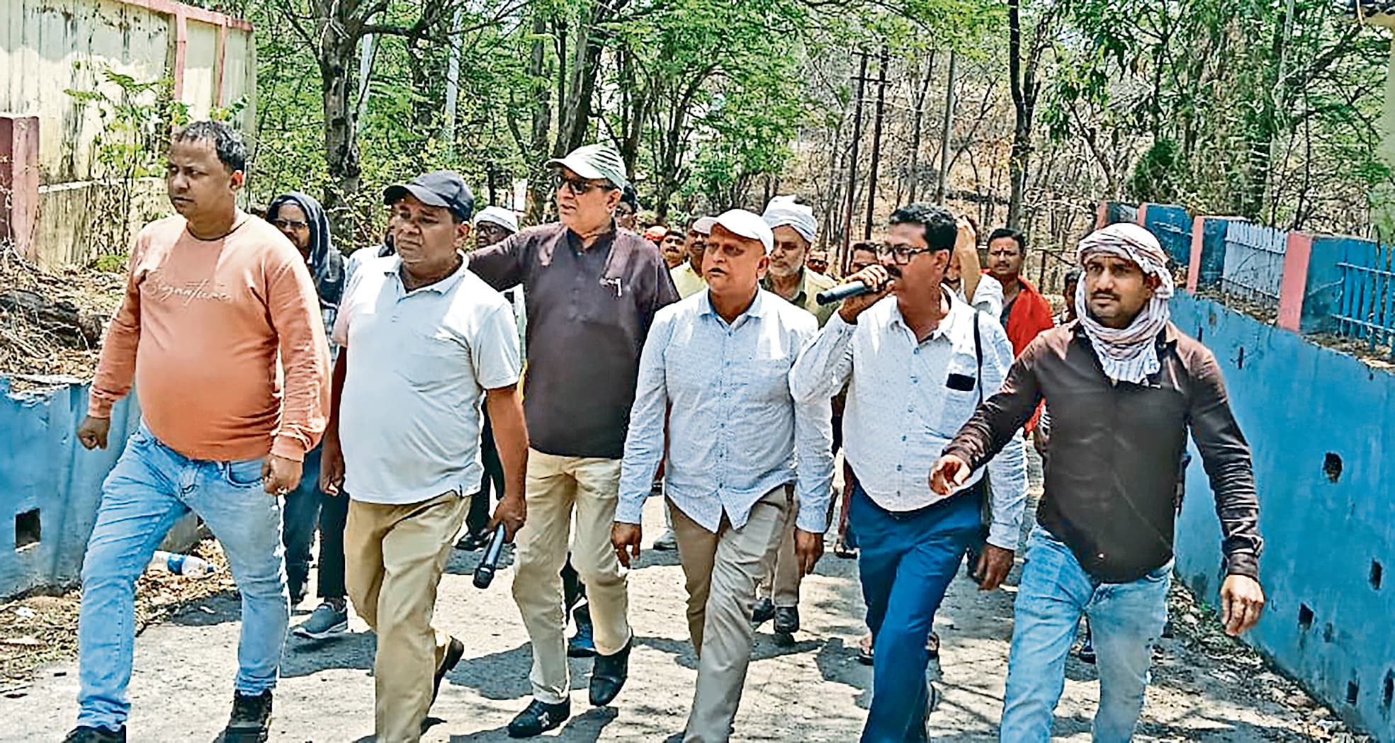 Bokaro News : लोकल सेल से जुड़े लोगों ने जुलूस निकाला, किया प्रदर्शन