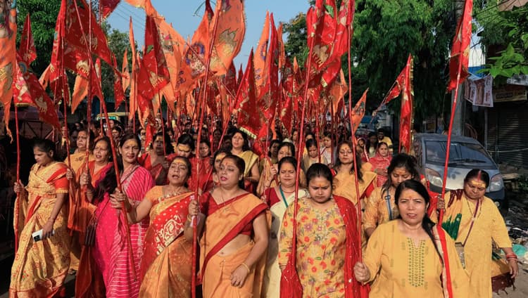 Bokaro News : चास में निकाली गयी निसान शोभायात्रा