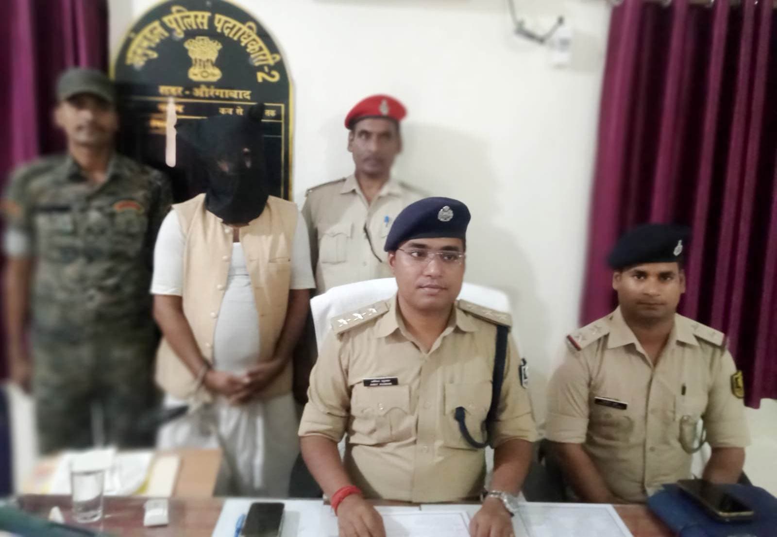 10 वर्षों से फरार नक्सली चढ़ा पुलिस के हत्थे