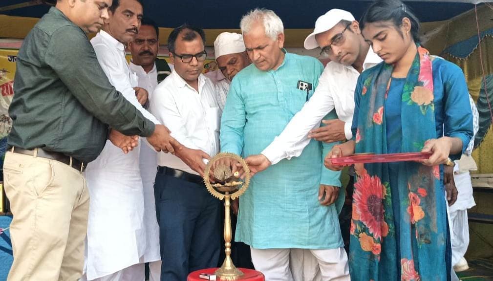 परिश्रम से ही मिलती है सफलता