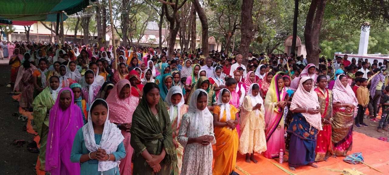 पतना में धूमधाम से मना पाम संडे