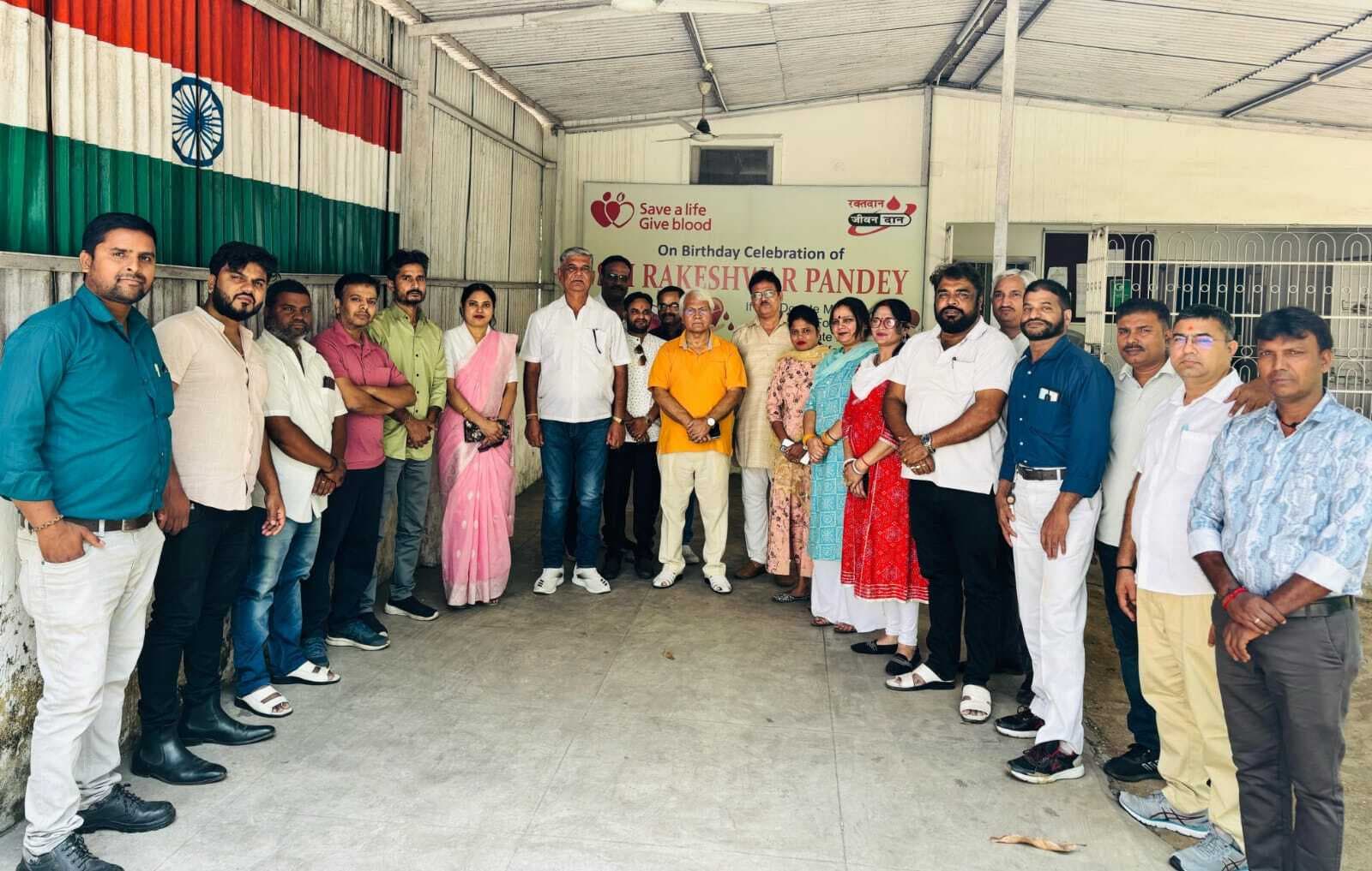 Jamshedpur news. ट्रेड यूनियन का उद्देश्य है कर्मचारियों की मदद करना : राकेश्वर पांडेय